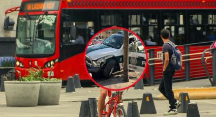 Patrulla choca por culpa de autos invasores del carril de Metrobús