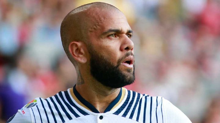 Procesan al futbolista Dani Alves por agresión sexual