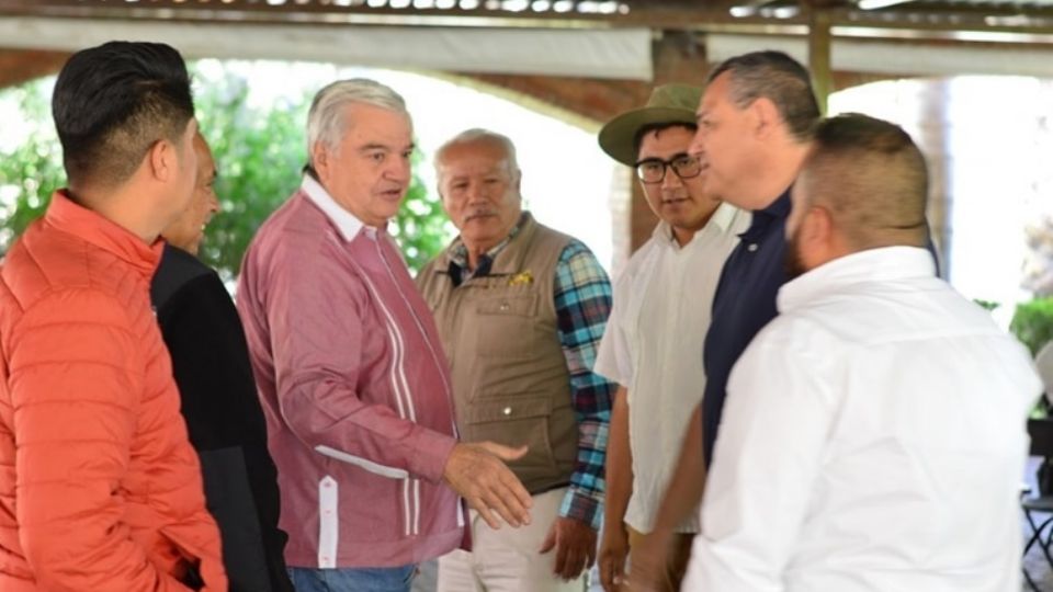 La reunión de Ernesto Oviedo con Ernesto Prieto Ortega, posible causa del despido de la nieta de Oviedo de la Profeco.