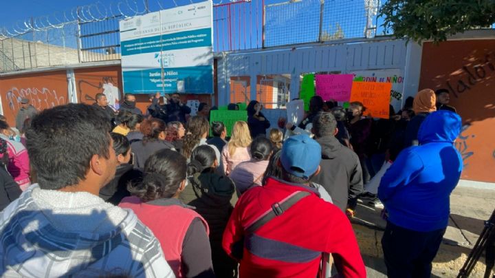 Denuncian a maestras por abuso sexual contra ocho niños en kínder de Valle de Chalco