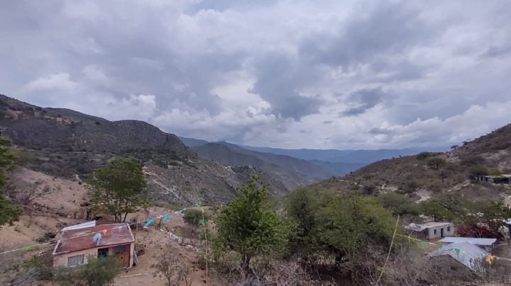 Comunidades rurales de Xichú sedientas y en peligro por la escasez de agua