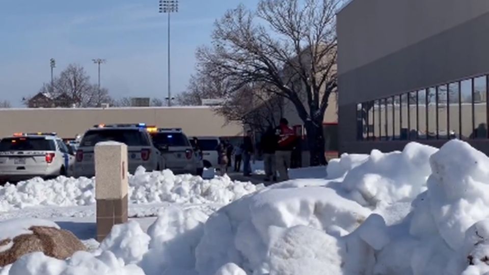 Balacera en escuela de Estados Unidos; dos muertos en Iowa