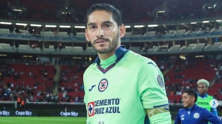 Cruz Azul: este sería el sustituto de Chuy Corona ante crisis de refuerzos