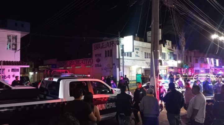 Acribillan a balazos a mujer encargada de un billar; dejan a un herido