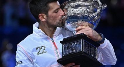 El llanto de Novak Djokovic tras ganar el Abierto de Australia y empatar a Nadal