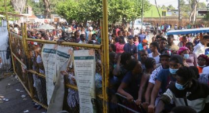 Migrantes se manifiestan por parálisis de trámites de asilo en Tapachula