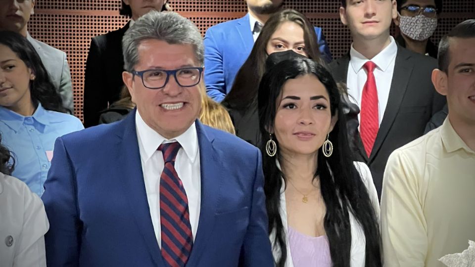 El presidente de la Jucopo dijo que pedirá a la senadora veracruzana que se regularice con sus problemas legales.