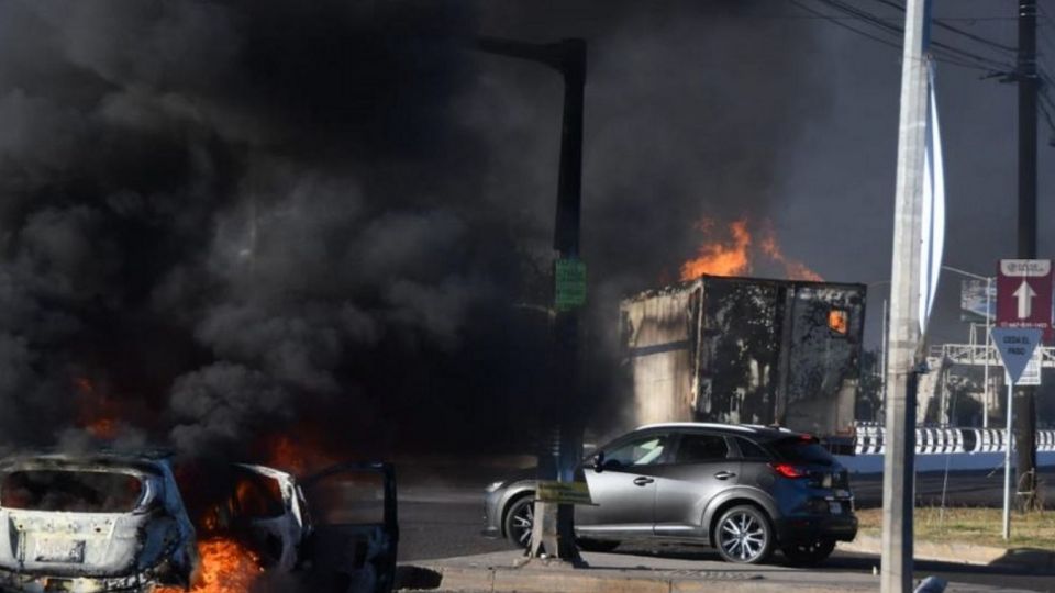 Uno de los bloqueos en las salidas de Culiacán por la captura de Ovidio Guzmán