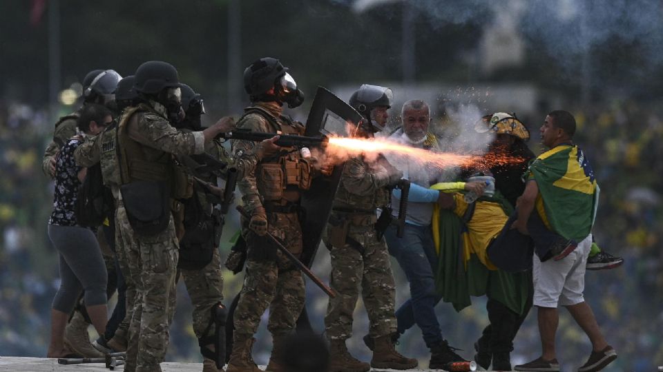 Policías antidisturbios de Brasil