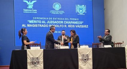 Otorgan galardón “Mérito al Juzgador Chiapaneco” al magistrado Rodolfo Ríos Vázquez