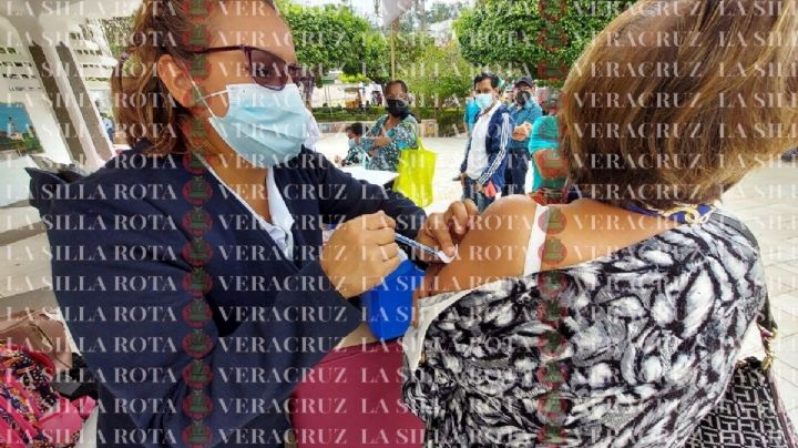 Campaña Nacional de Vacunación en Papantla arranca sin vacunas para covid e influenza