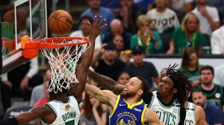 Integra izzi canal de televisión de la NBA a su programación