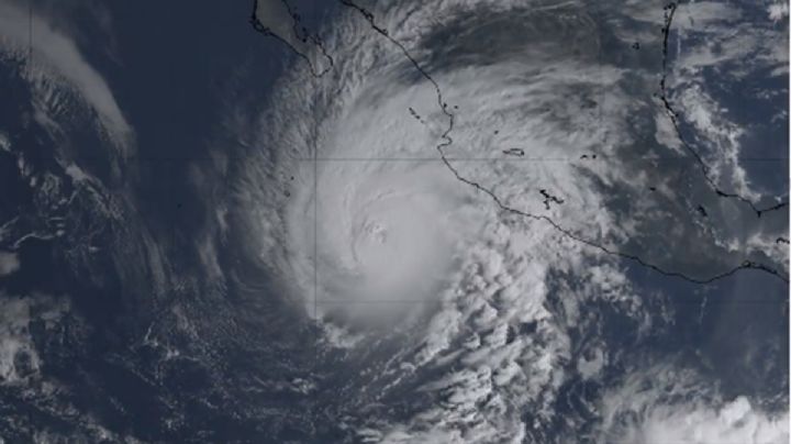 Huracán Norma baja a categoría 3; impactará 2 veces en territorio mexicano