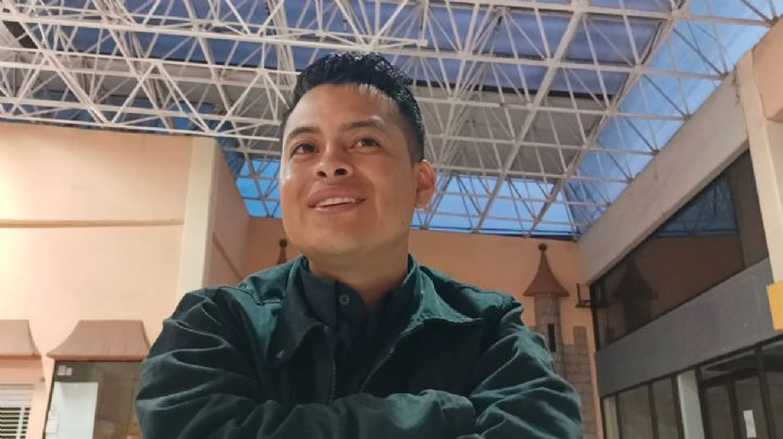 Javier Saucedo, un militar que sueña convertirse en cantante