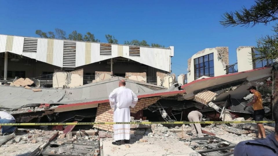 Desde las cinco de la mañana de este lunes se suspendieron en definitiva las labores de búsqueda de víctimas del derrumbe de una Iglesia en Ciudad Madero, con un saldo de 11 fallecidos y 59 personas heridas