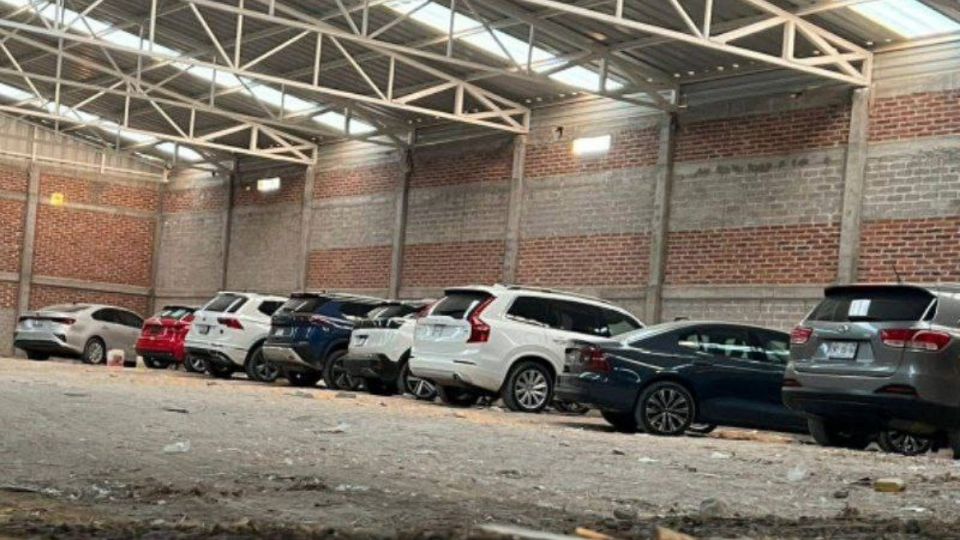 Los vehículos, 9 de los 10 sustraídos, estaban en una bodega al sur del municipio de León.