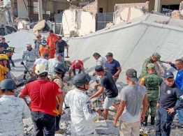 Sepultan a las 11 víctimas por colapso de iglesia; abren investigación