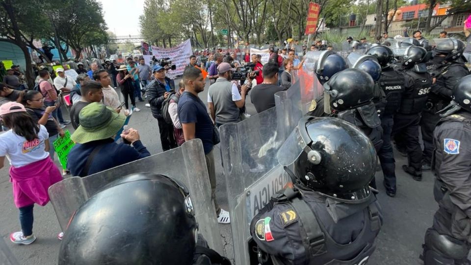 ¿Por qué los transportistas bloquearon calles y causaron caos vial en la CDMX?