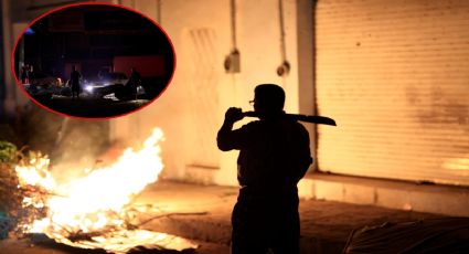 FOTOS| Habitantes de Acapulco blindan sus colonias con fogatas y barricadas ante saqueos