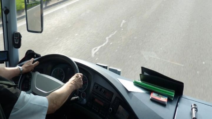 De abogado a chofer de autobuses; pachuqueño encuentra trabajo con sueldo de 20 mil pesos