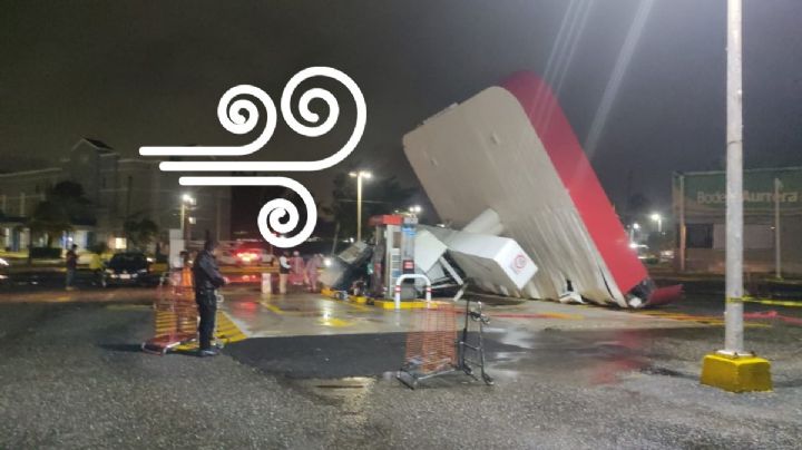 Vientos derriban gasolinera en Coatzacoalcos al sur de Veracruz