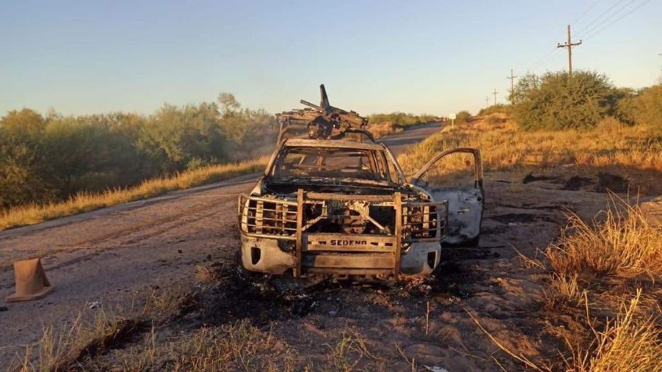 Las imágenes de los vehículos del Ejército consumidos por las llamas y las patrullas de la PESP con orificios de bala comenzaron a circular en redes sociales y aunque se mencionan muertos, autoridades solo confirman 5 heridos