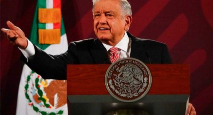 AMLO reta al INE de manera abierta