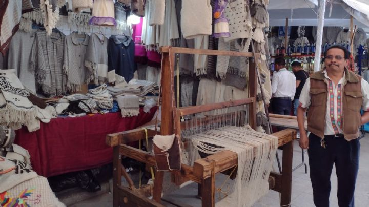 Ventas muertas, en cinco días artesanos no han recuperado ni la renta del espacio en Pachuca