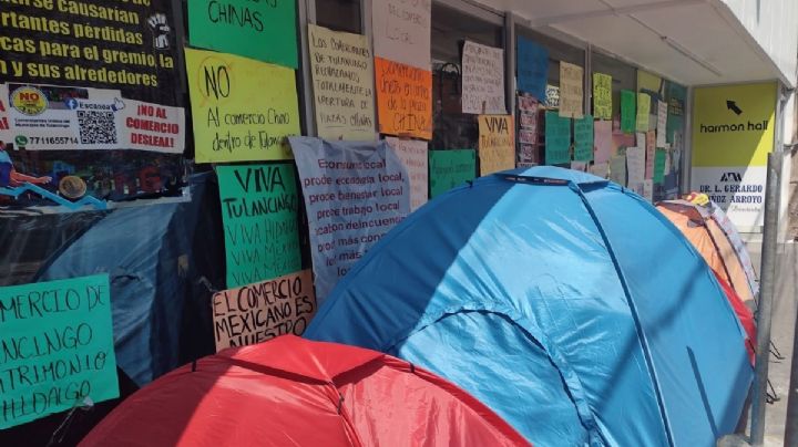 Así se oponen a la instalación de tiendas chinas en Tulancingo; acusan competencia desleal