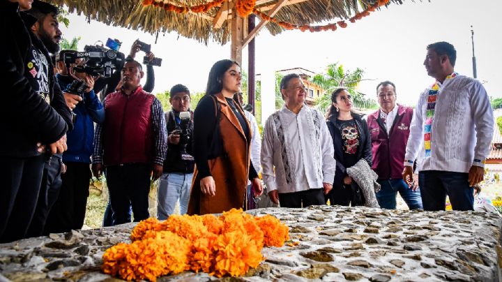 Julio Menchaca reconoce el Xantolo como patrimonio cultural