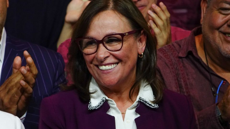 También estuvo acompañada de Manuel Huerta, quien será coordinador del federalismo de Morena.