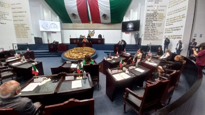 Estos 10 diputados dejan botada la sesión del Congreso de Hidalgo
