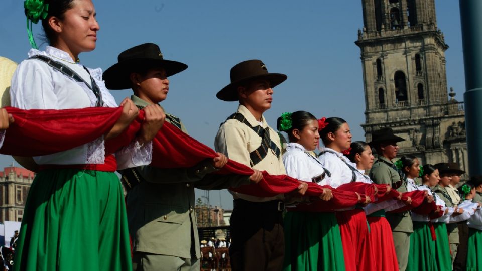 Por el 113 Aniversario de la Revolución Mexicana