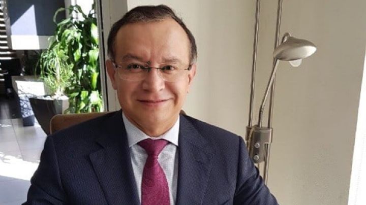 Alcalde de Toluca: Fiscalía Edomex pide a Interpol Ficha Roja para su captura