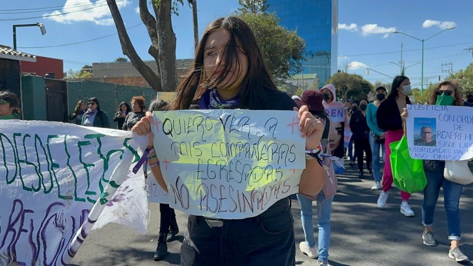 Arranca la marcha del 25N Día Internacional contra la Violencia de Género, en Toluca