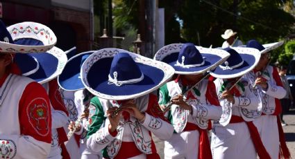 Con vídeo, recuerdan desfile de marching band de Xalapa en Nueva York