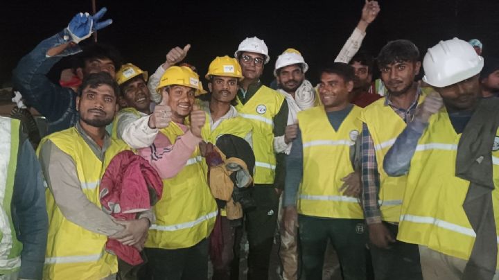 Claves para entender la liberación de 41 obreros tras 17 días atrapados en un túnel en la India