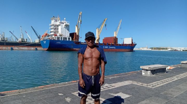 Con norte o sol tenemos que rifarnos: Beto y Benja “sacamonedas” del malecón