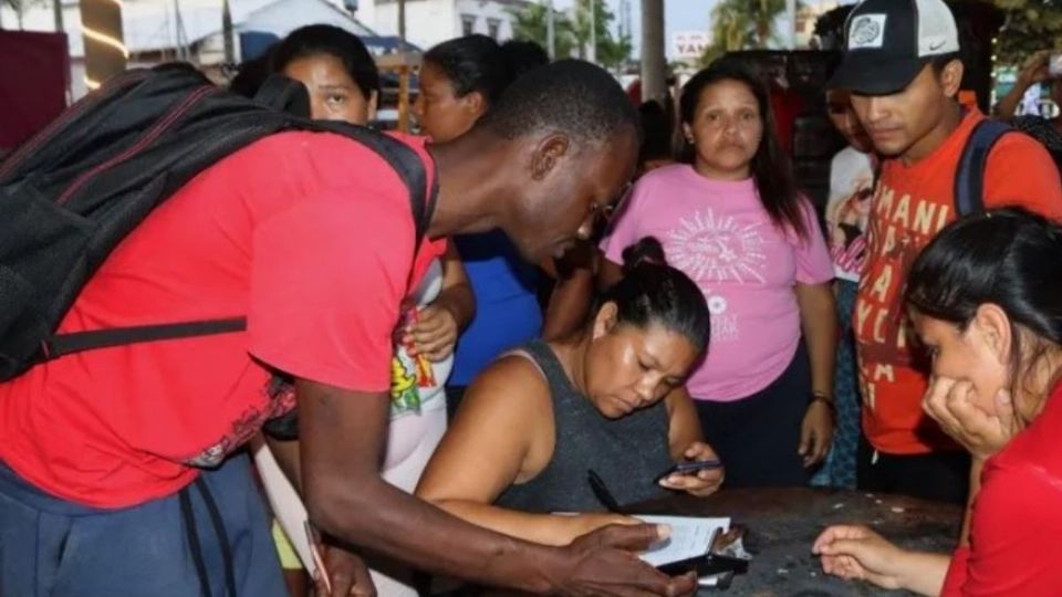 El coordinador del CDH dio a conocer que en la frontera norte los migrantes pueden pagar hasta 90,000 pesos para alcanzar el sueño americano, mientras que en el sur del país se han quedado rezagados los más pobres