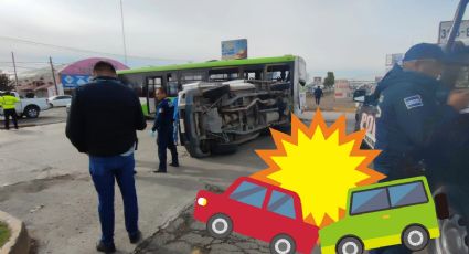 Choque de Tuzobús en bulevar de Pachuca deja lesionados y una camioneta volcada I Fotos