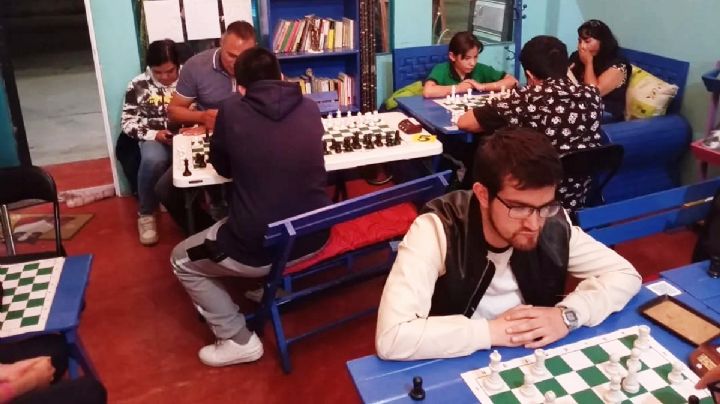 Cafebrería Zeus, el lugar donde se impulsa la literatura y el arte del barismo