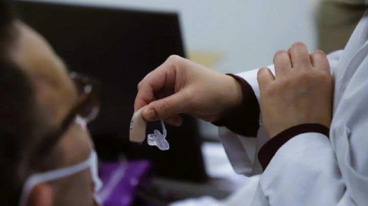 Personas con discapacidad auditiva: el nuevo espacio de atención en la ÁO