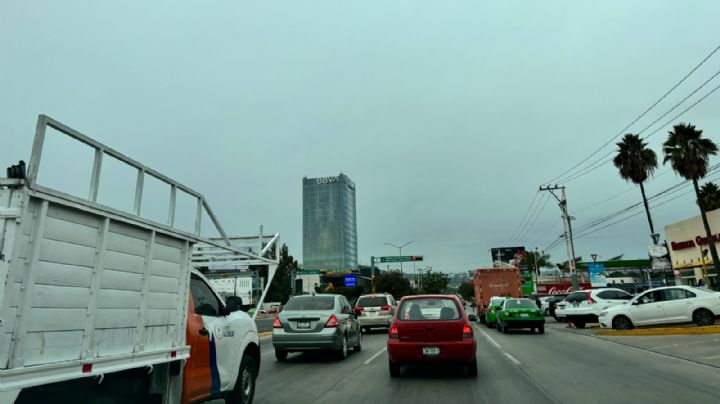 ¡Regresa el caos vial! por construcción de puente en libramiento Morelos