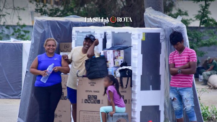 “A precio de Otis”: con venta de enseres del gobierno sobreviven en Acapulco