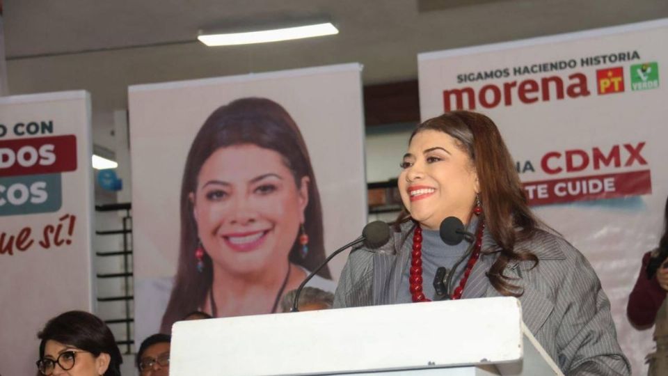 Clara Brugada se reúne con representantes de 500 mercados públicos de CDMX