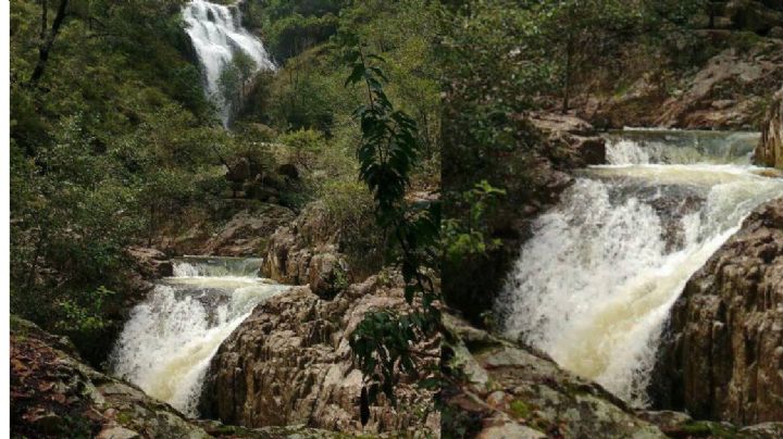 La mágica cascada Charco Azul oculta en Guanajuato