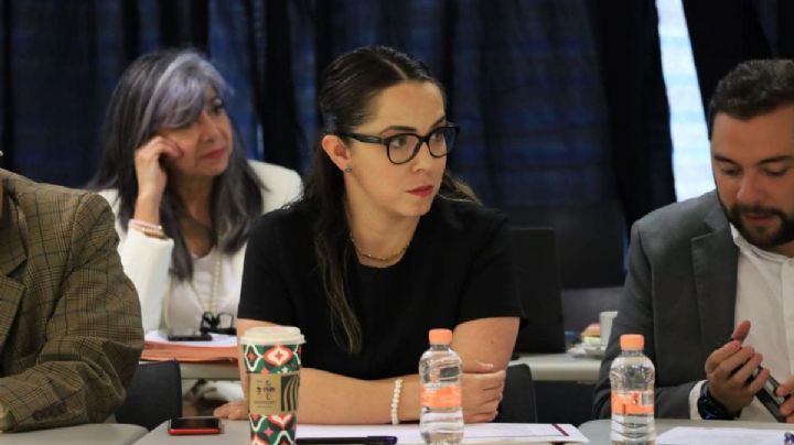 Secretaría de Salud dio a 4 empresas contratos por mil 500 millones