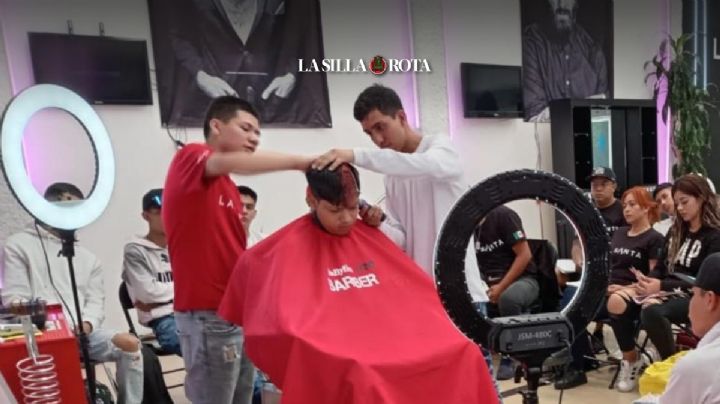 "Sacamos a chavos de Iztapalapa de las drogas y les enseñamos el oficio de la barbería"