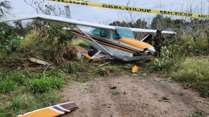 FOTOS | Así burló a la muerte este piloto; avioneta aterriza en lote baldío