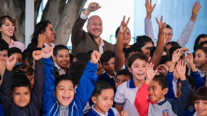 Mientras el país retrocede en educación, Jalisco avanza en español y matemáticas